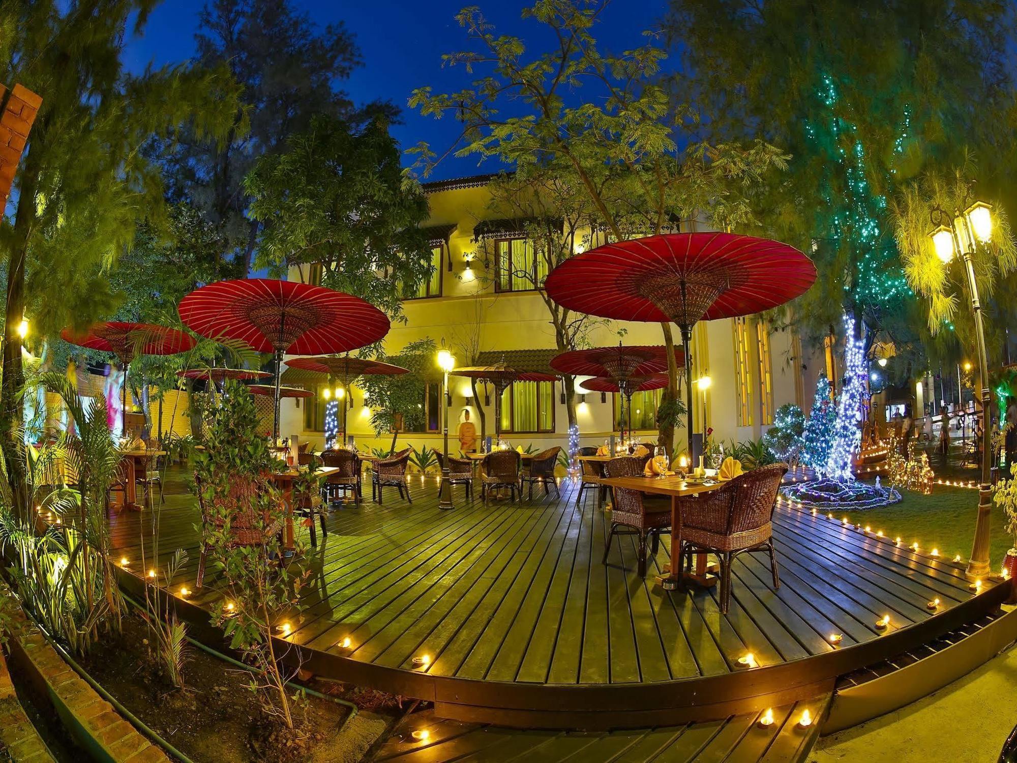 Hotel Amazing Mandalay Exterior foto