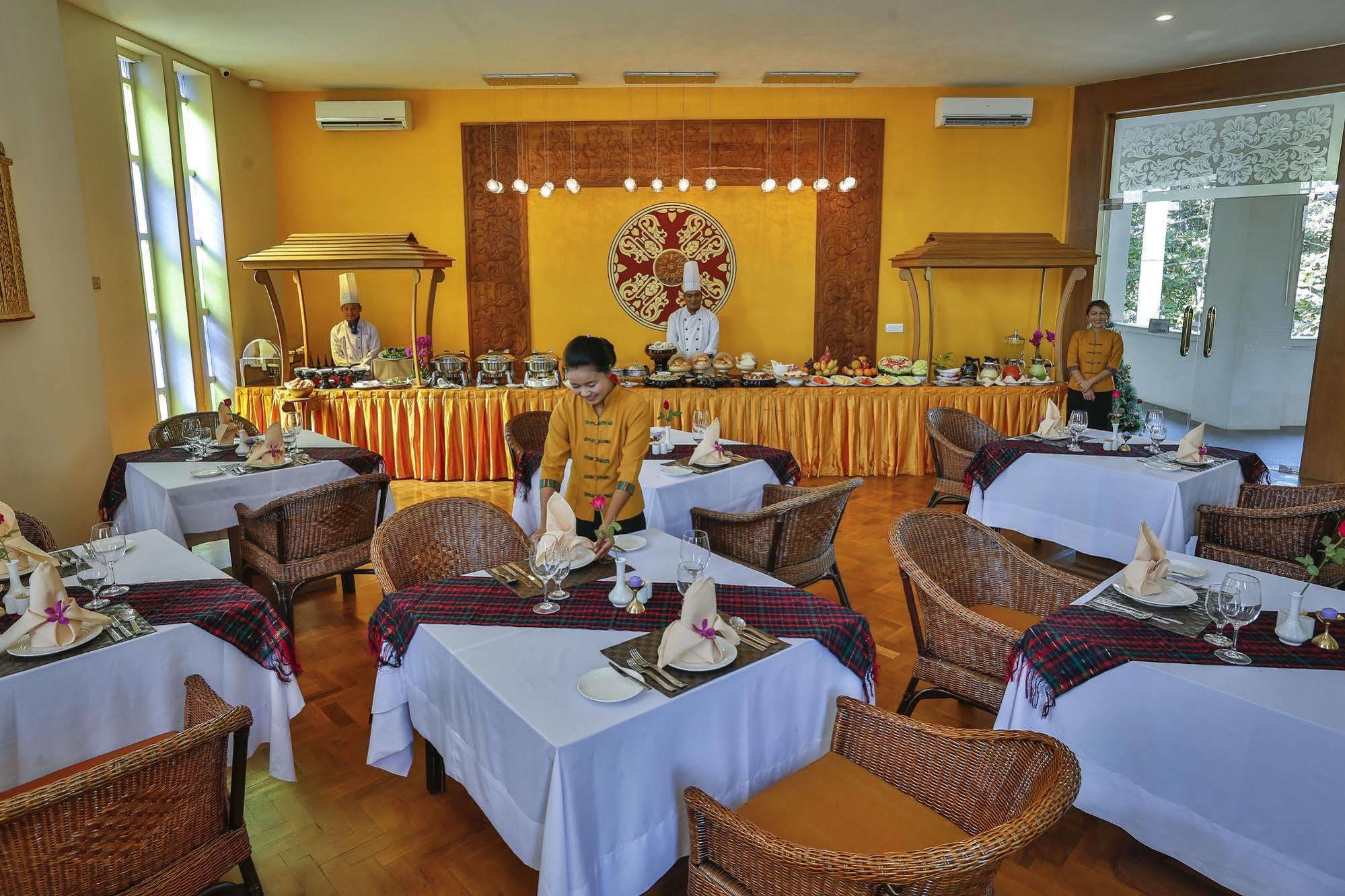 Hotel Amazing Mandalay Exterior foto