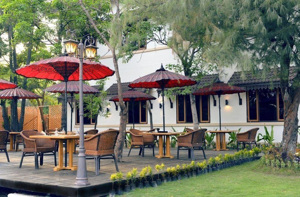 Hotel Amazing Mandalay Exterior foto